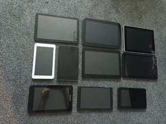 10kusu tabletu na opravu nebo na ND - 3