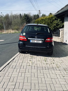 Prodám mercedes B w245 r.v. 2005 benzín 1.7 - 3