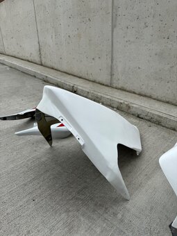 Lamináty YZF-R1 07-08 - 3