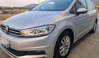 VW Touran 2.0Tdi 110kw r.2019, servis za 54.tis kč - 3