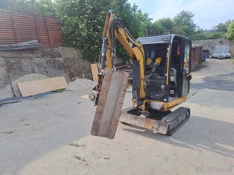 Minibagr Caterpillar 301.8C, 1,8t - 3