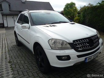 Mercedes Benz ML 320 CDi 185kw koupeno v čr servisní knížka - 3