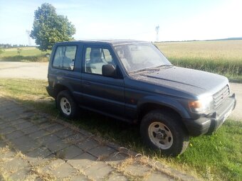 Mitsubishi Pajero - 3