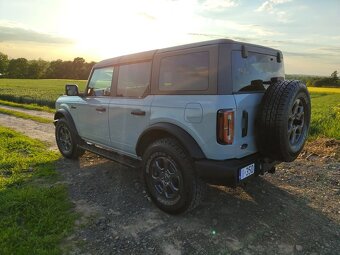 Ford Bronco BIG BEND 2.3 EcoBoost 300 koní, 7st. manuál - 3