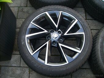 alu Superb3 Passat B8, zimní Dunlop 235.45.18 90% - 3