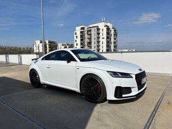 Audi TT 40 TFSI S-line + Competition - 3