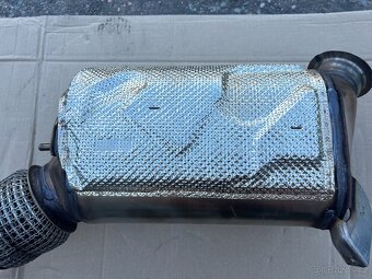 BMW 5er G30/G31 520D DPF filtr 8587749 - 3
