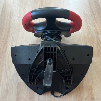 Volant Thrustmaster Ferrari Red Legend Edition - 3