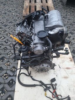 Motor 1,9 SDI 47kw kompletní motor 148.000km - 3