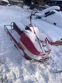 Sněžný skútr Buran - 3