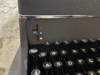Psací stroj Zeta - 3
