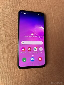 Samsung Galaxy S10e 6GB/128GB černý
- 3