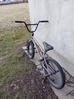 BMX GT - 3