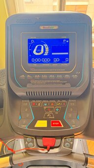 Bezecky pas HOUSEFIT SPIRO 90 iRun - 3