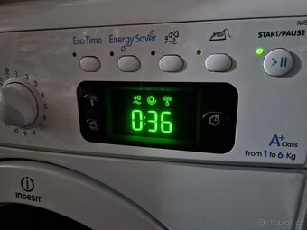 ÚZKÁ PRAČKA INDESIT - 3