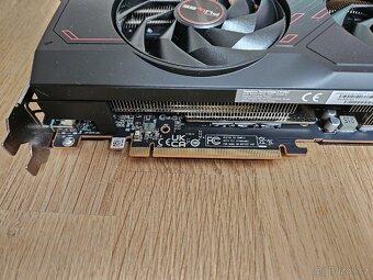 AMD Radeon RX 7800 XT 16GB - 3