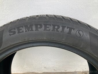 1x zimní penu Semperit Speed-Grip3 235/45 R18 98V XL M+S - 3