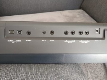 Yamaha PSR SX 600 - 3