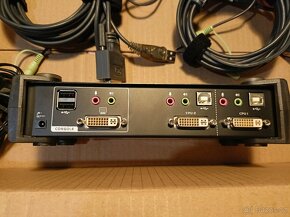 ATEN KVM switch CS1762A - 3