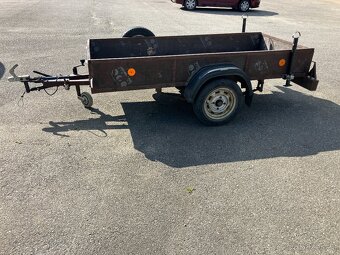 Bržděný vozík 770kg - 3