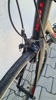 TREK Domane AL 2, Rám 54 - 58, Shimano Claris 2x8 - 3
