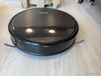 Samsung robotický vysavač s mopem - 3