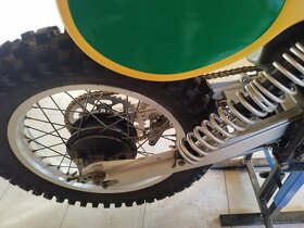 Suzuki RM 250 - 3