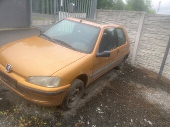Peugeot 106 1.0i 37kw platná STK 11/2025 najeto 130.000km - 3