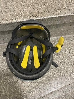 Dětská cyklistická helma - 3