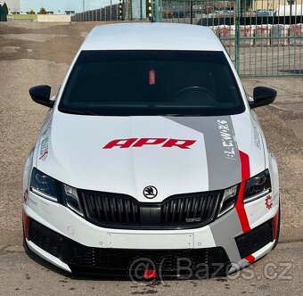 Bílé logo/znak ŠKODA - 3