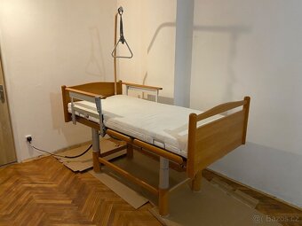 Elektrický ovládaná polohovací postel - 3