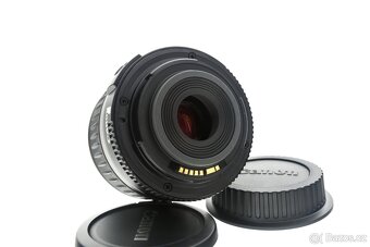 Canon EF-S 18-55mm f/3.5-5.6 II – základní zoom - 3