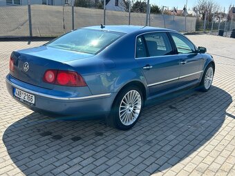 VW Phaeton 3.0TDI Long - 3