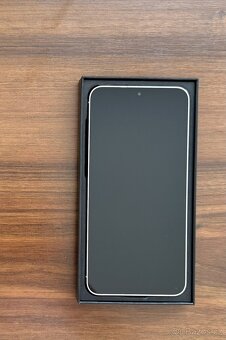 Samsung galaxy S23+ - 3