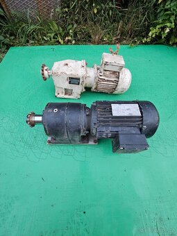 Motorek na gril na 380V /220V - 3