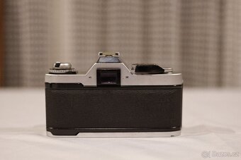 Canon AV-1 - 3
