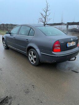 Škoda Superb 2.5TDi V6 114kw - 3