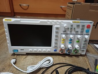 Osciloskop Fnirsi 1014D (s generátorem) - 3
