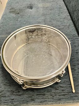 Buben na fandění - 3