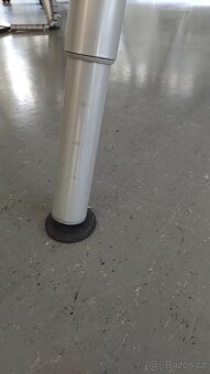 Kancelářský stůl Thyge IKEA - 3