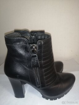 Dámské polokozačky - 3