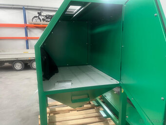 Tryskací pískovací kabina - skříň - 3