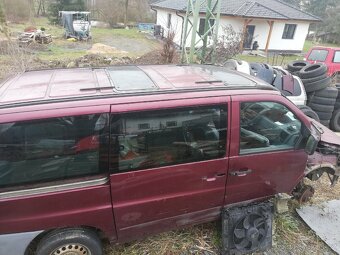 Mercedes Vito 2.3i - 3