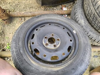 Letní pneu 185/60 R14 s disky. Sada - 3