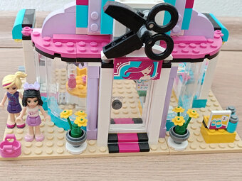 LEGO Friends 41093 Kadeřnictví v Heartlake - 3