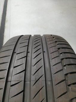 Letní pneu 275/40 r21 V - 3