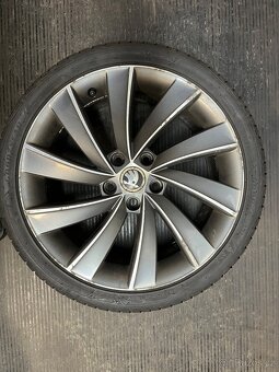 Alu kola r18 - 3