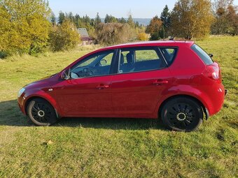 Kia ceed 1.4 80 KW  11/2008 - 3
