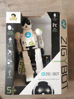 Interaktivní robot Zigy Bot, mluvící česky - 3