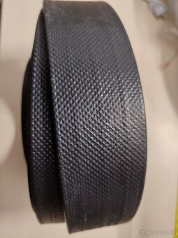 Kabel H05VVH6-F 18G1,0 (plochý výtahový)... 5,6m

 - 3